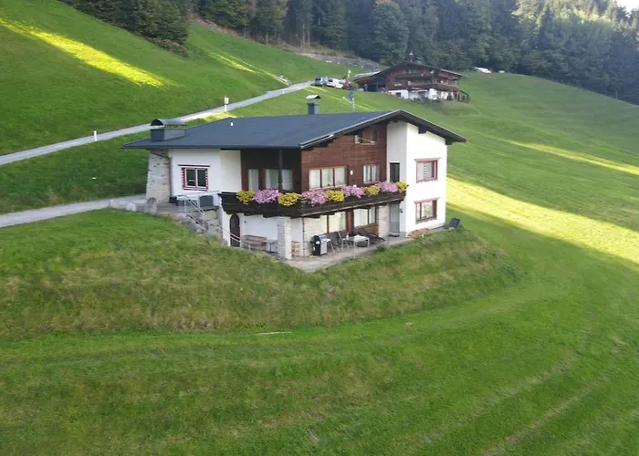 Haus Im Zillertal - Alpen 52 Aschau Im Zillertal